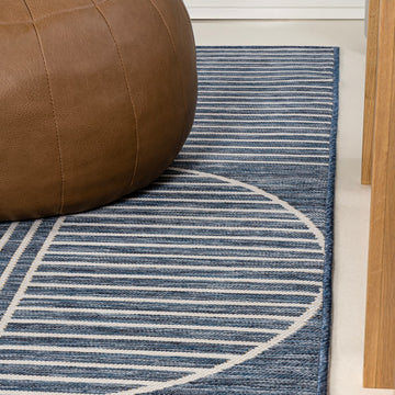 Arielle Mid-Century Modern Geometric Lines Reversible Machine-Washable Indoor/Outdoor Area Rug